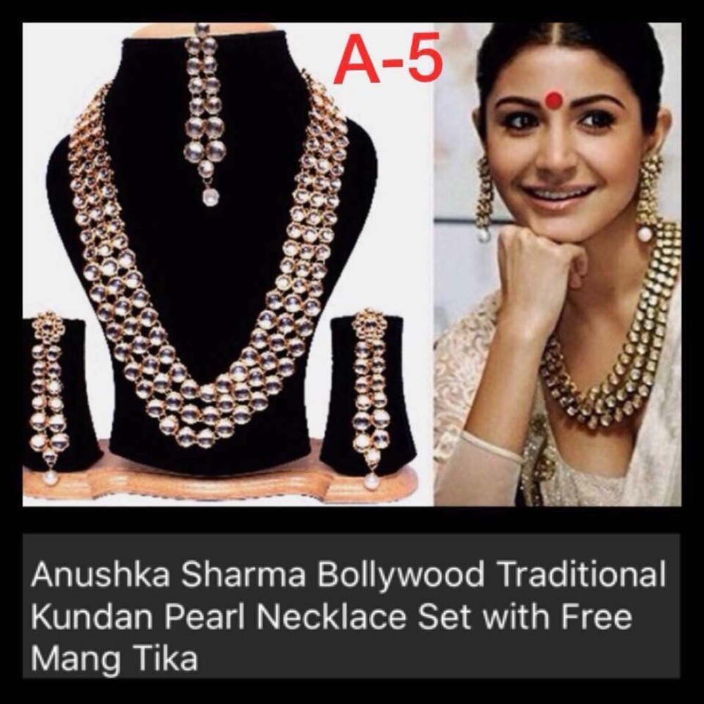 Necklaces set
